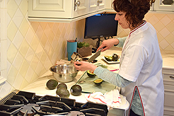 THE DECEPTIVE DINNER